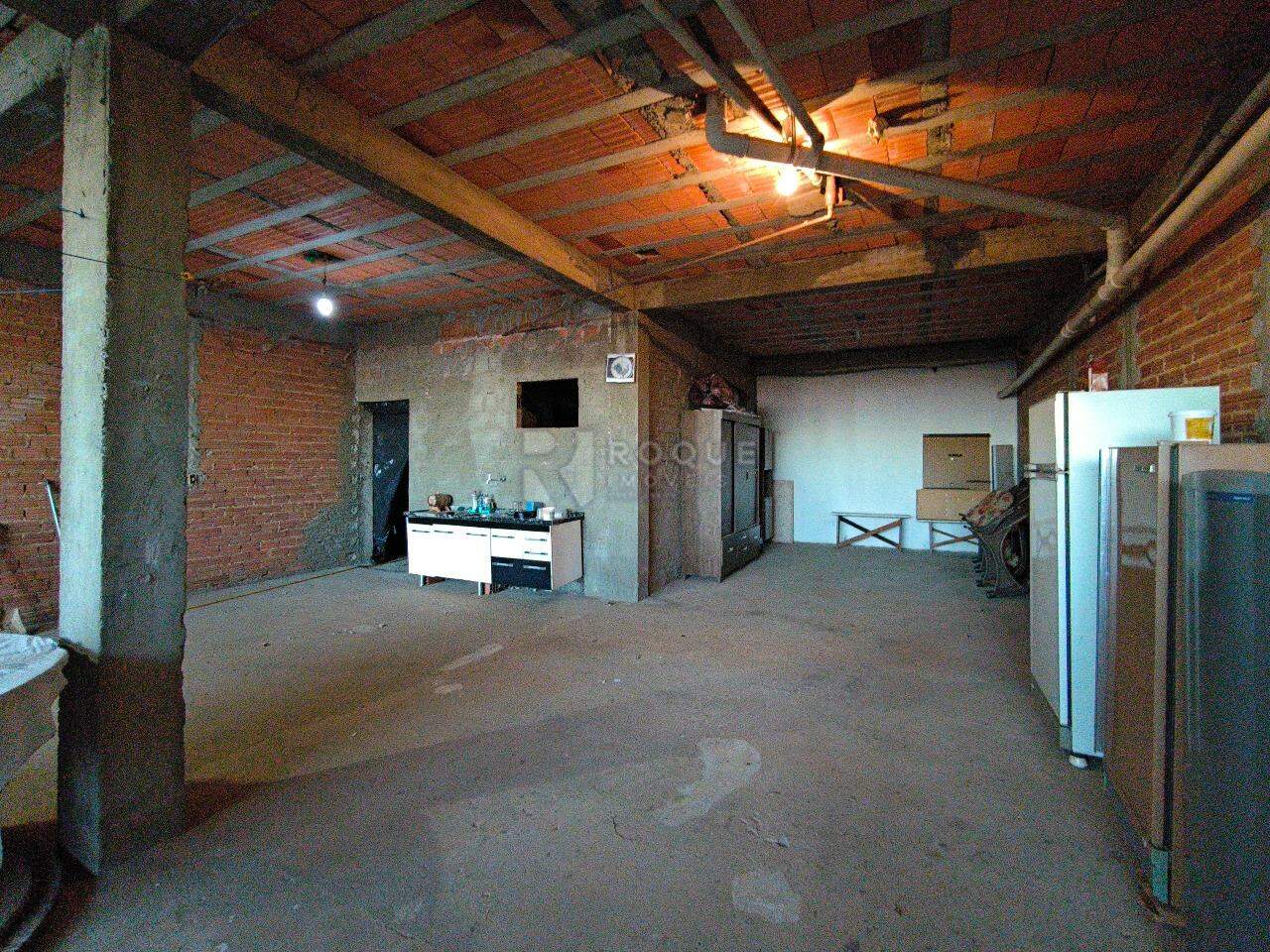 Casa Residencial à venda no bairro Jardim Ouro Verde: SUBSOLO