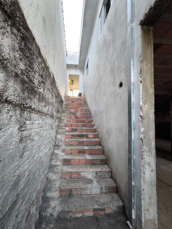 Casa Residencial à venda no bairro Jardim Ouro Verde: ACESSO SUBSOLO