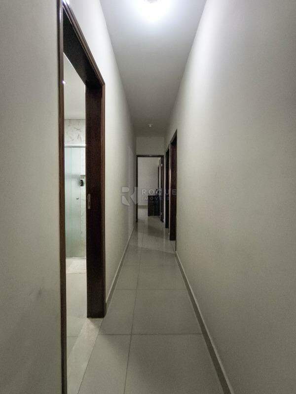Casa Residencial à venda no bairro Jardim Ouro Verde: CORREDOR INTERNO