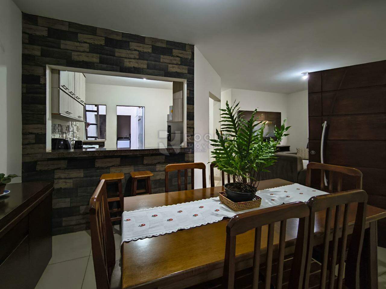 Casa Residencial à venda no bairro Jardim Ouro Verde: SALA DE JANTAR