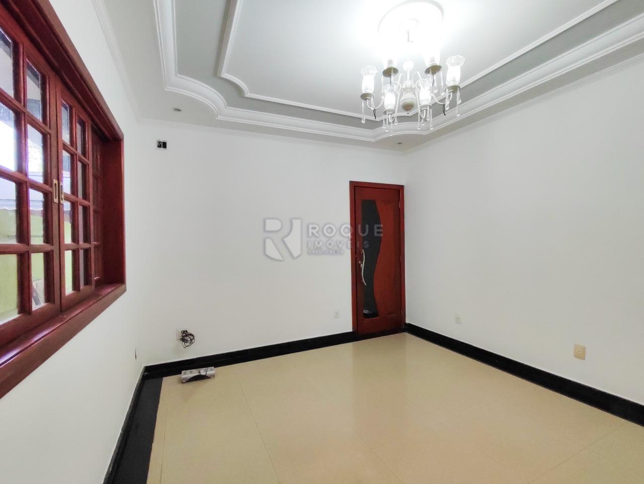 Casa Residencial à venda no bairro Jardim Residencial Santa Amália: SALA