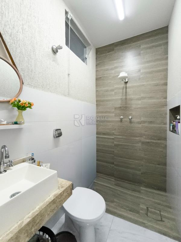 Casa Residencial à venda no bairro Jardim Manacá: SANITÁRIO 2