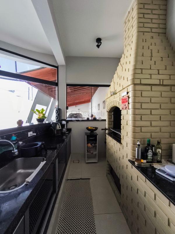 Casa Residencial à venda no bairro Jardim Manacá: CHURRASQUEIRA