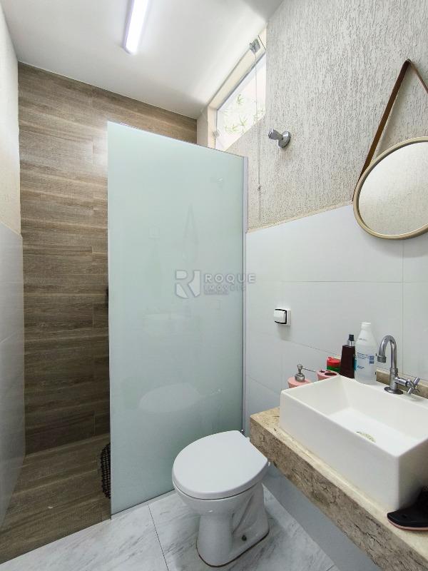 Casa Residencial à venda no bairro Jardim Manacá: SANITÁRIO 1