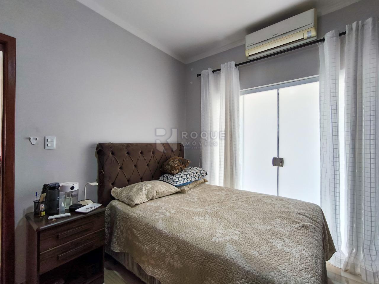 Casa Residencial à venda no bairro Jardim Manacá: DORMITÓRIO 1