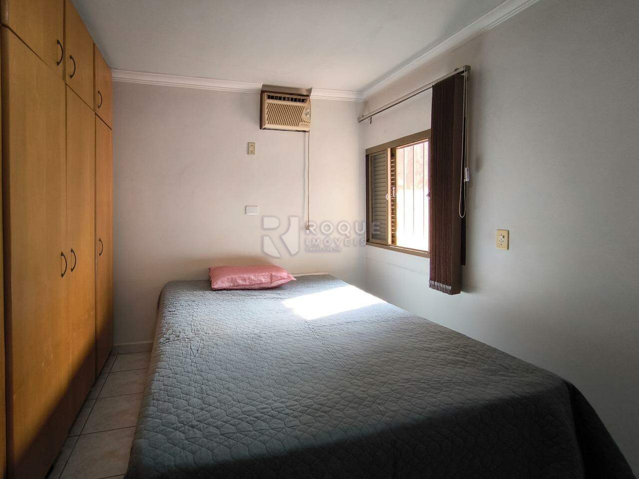 Casa Residencial à venda no bairro Jardim Esmeralda: DORMITÓRIO 2
