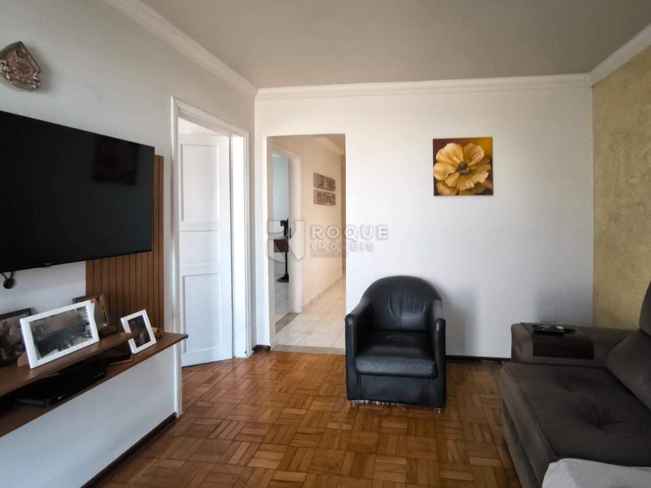 Casa Residencial à venda no bairro Jardim Esmeralda: SALA DE ESTAR