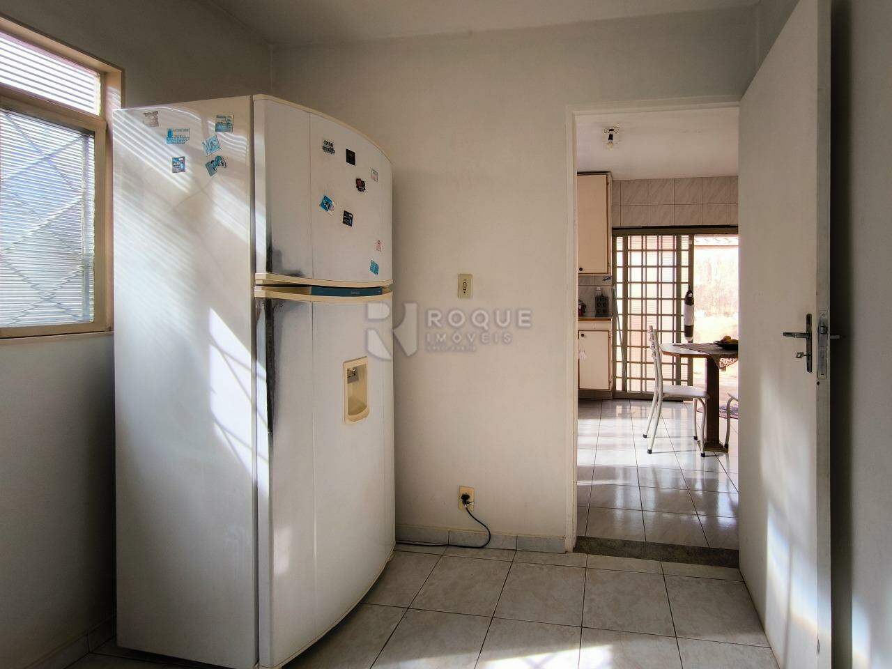 Casa Residencial à venda no bairro Jardim Esmeralda: COZINHA