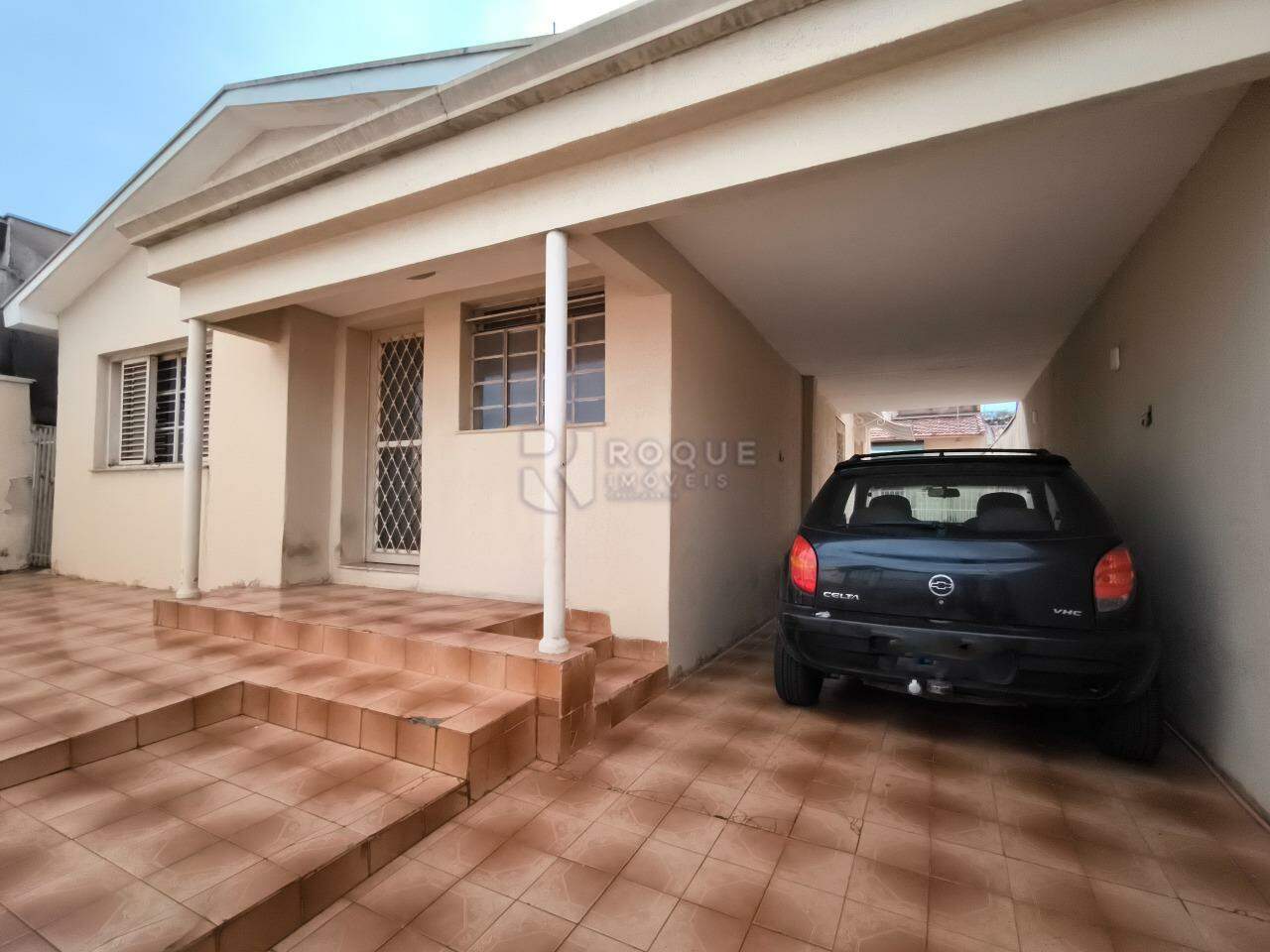 Casa Residencial à venda no bairro Jardim Esmeralda: FRENTE