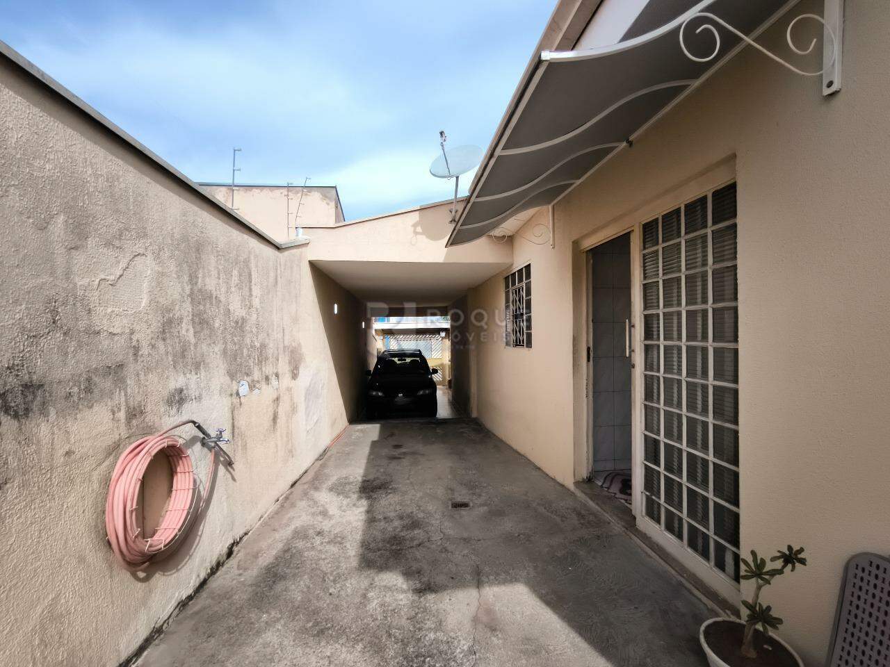 Casa Residencial à venda no bairro Jardim Esmeralda: LATERAL EXTERNA