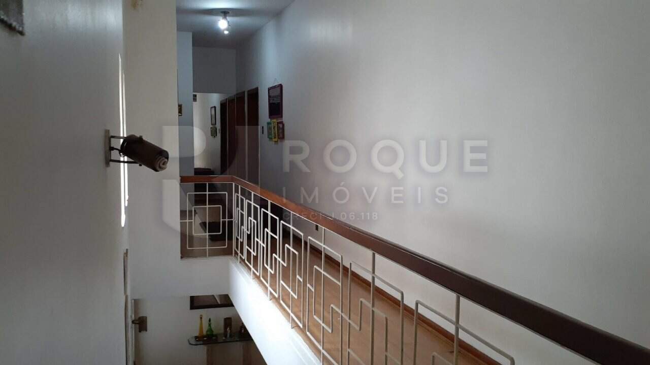Casa Comercial à venda no bairro Centro: 