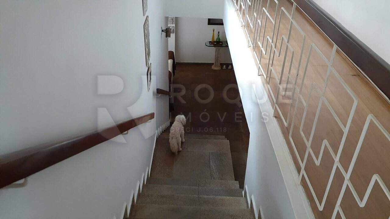 Casa Comercial à venda no bairro Centro: 