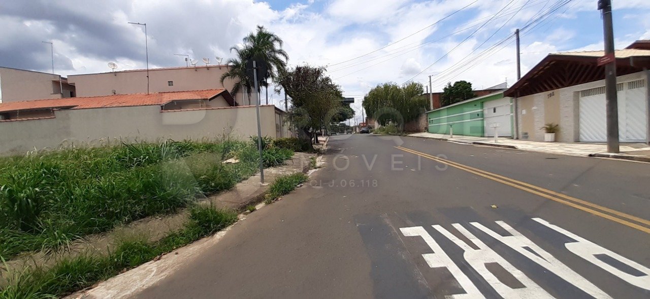 Terreno à venda no bairro Jardim Residencial Village: 