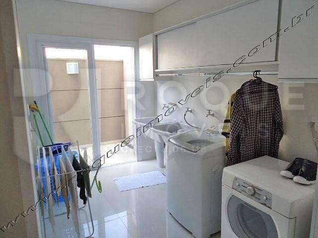 Casa em condomínio à venda no bairro Portal de São Clemente: