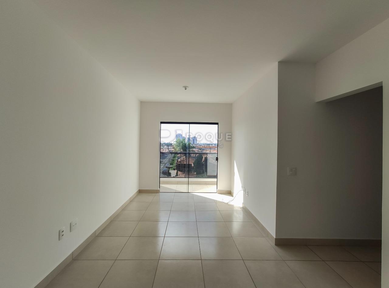 Apartamento para aluguel no bairro Jardim Ouro Verde: Sala