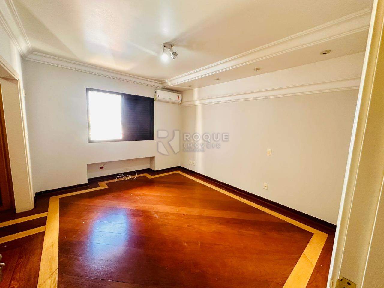 Apartamento à venda no bairro Centro: SUITE 2