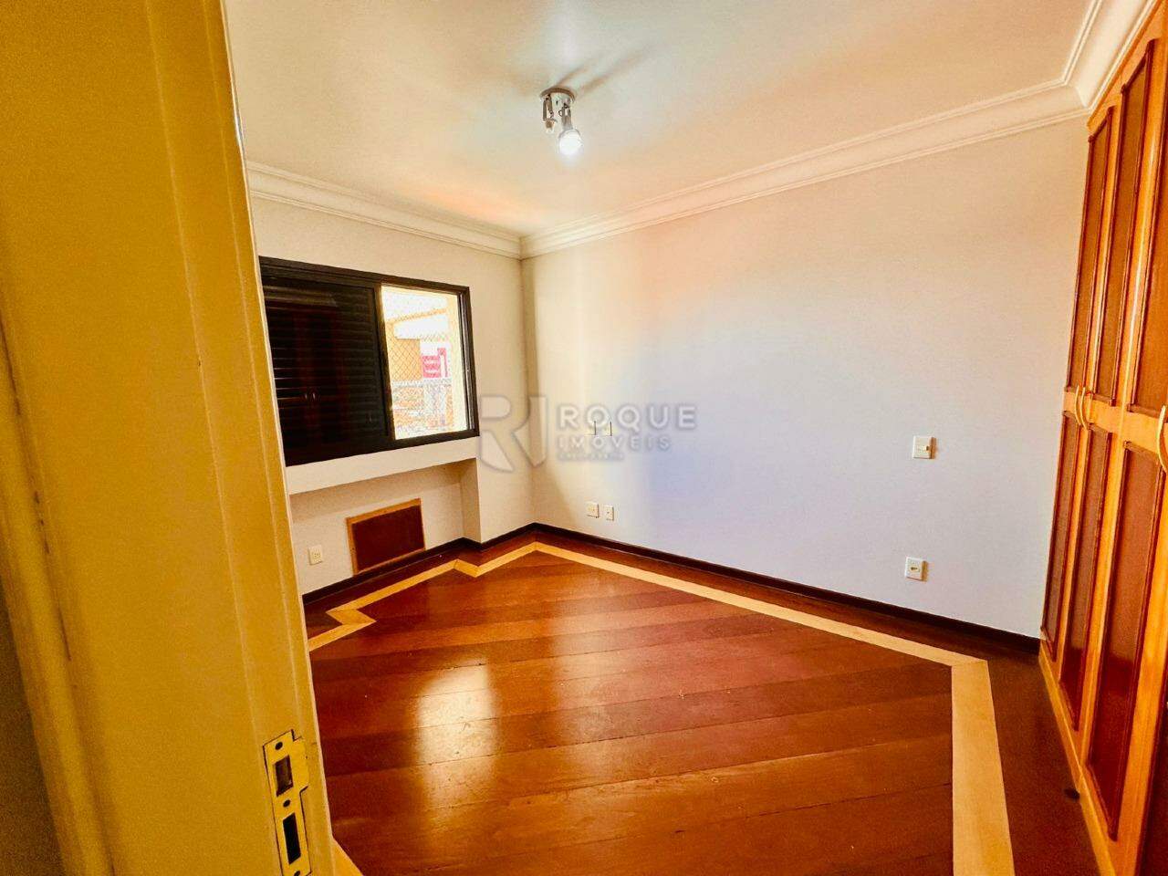 Apartamento à venda no bairro Centro: DORMITÓRIO 2