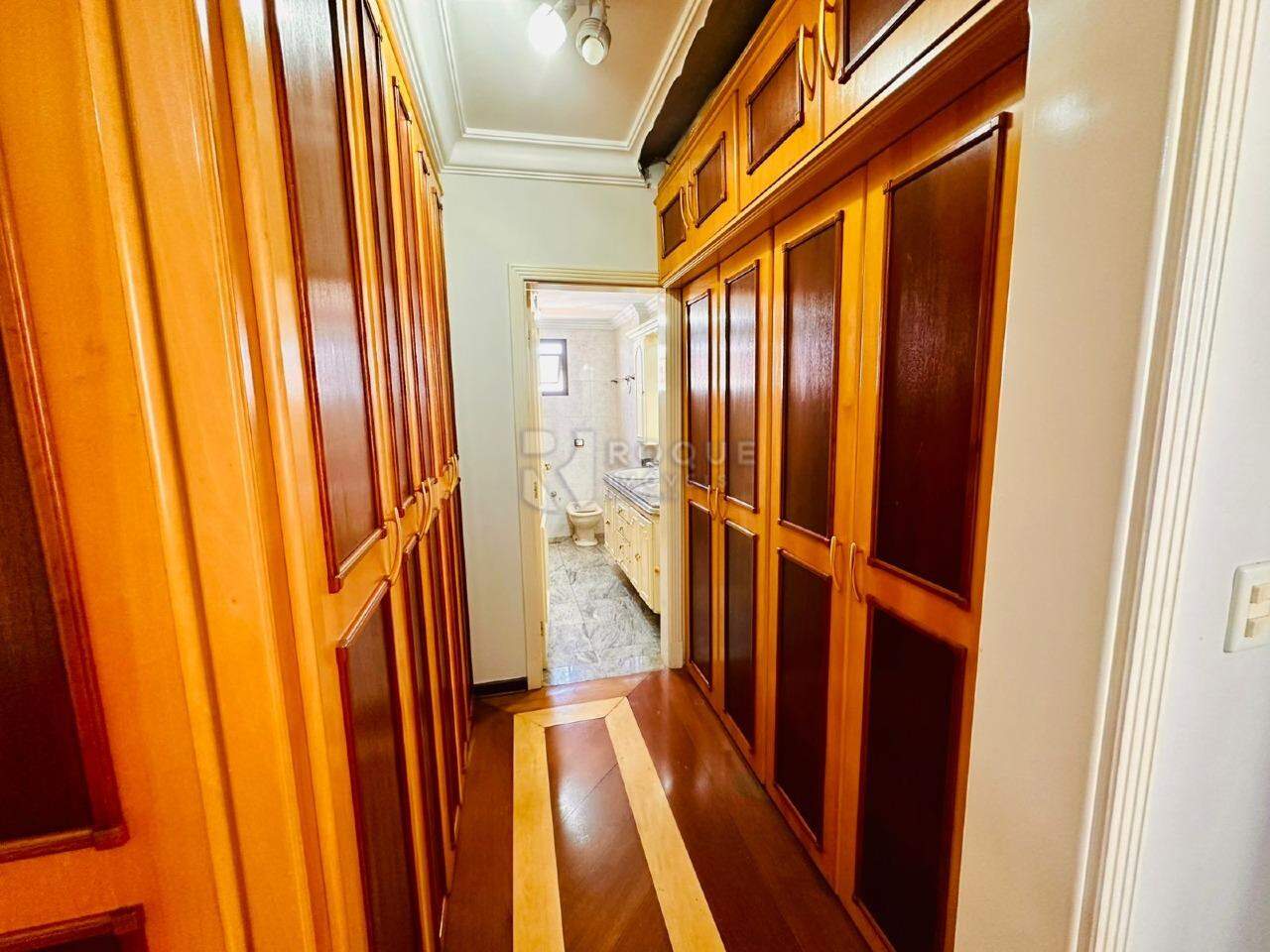 Apartamento à venda no bairro Centro: CLOSET SUITE 2