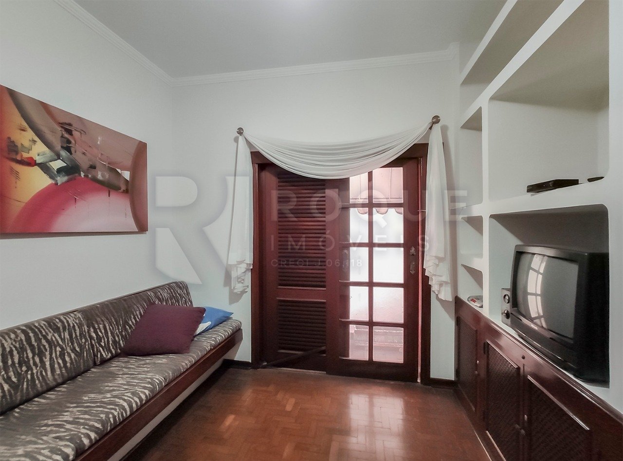 Casa Residencial à venda no bairro Vila São João: 