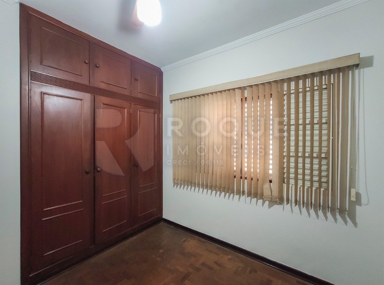 Casa Residencial à venda no bairro Vila São João: 