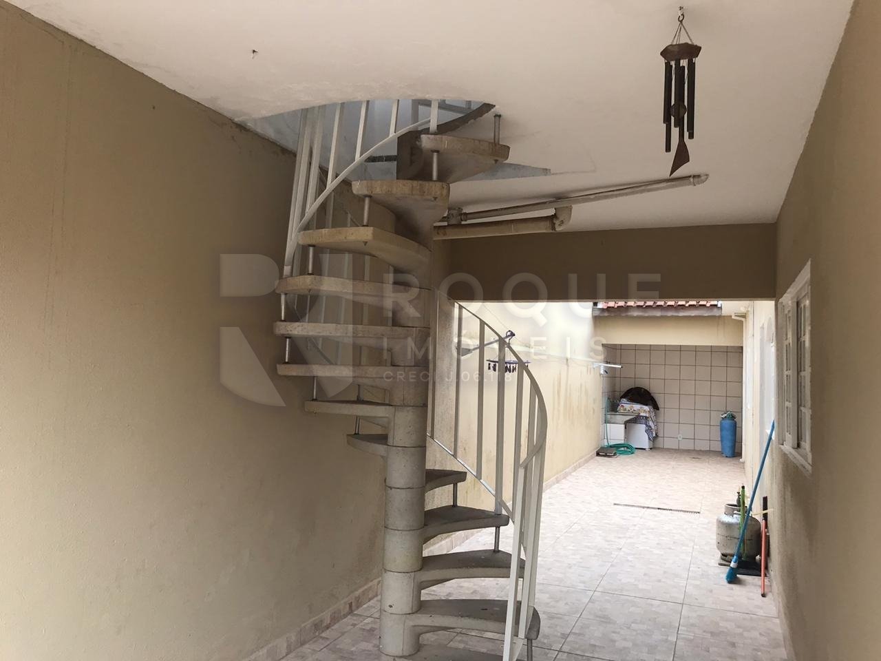 Casa Residencial à venda no bairro Jardim Residencial Dona Santina Paroli Peccinini: 