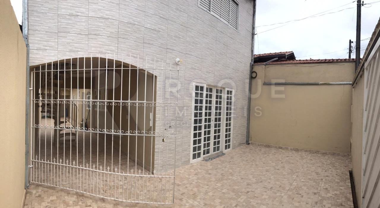 Casa Residencial à venda no bairro Jardim Residencial Dona Santina Paroli Peccinini: 