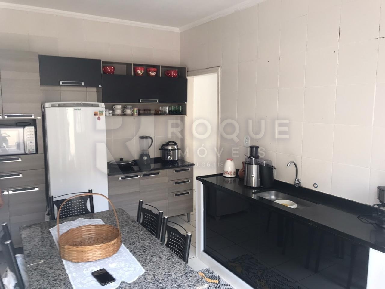 Casa Residencial à venda no bairro Jardim Residencial Dona Santina Paroli Peccinini: 