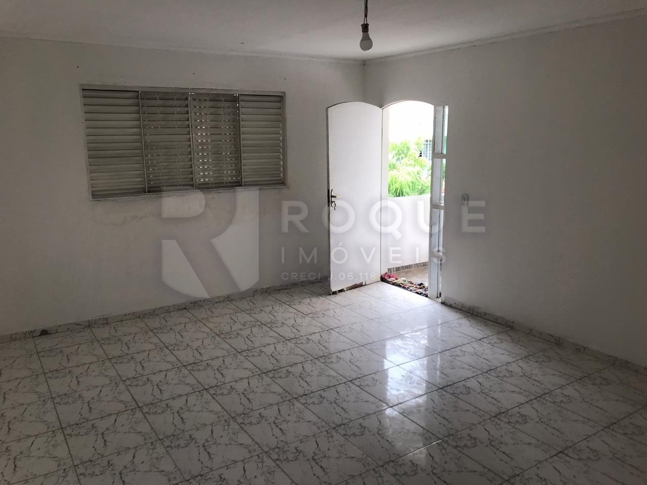 Casa Residencial à venda no bairro Jardim Residencial Dona Santina Paroli Peccinini: 