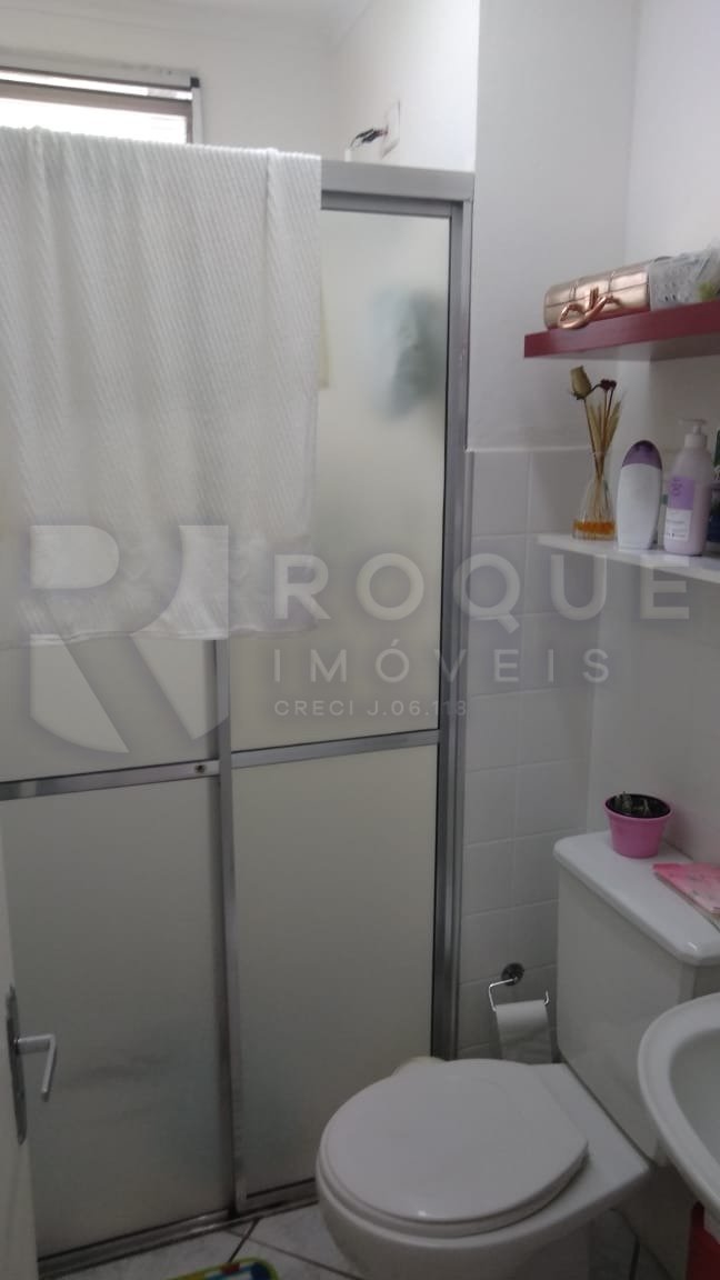 Apartamento à venda no bairro Jardim Maria Flora: 