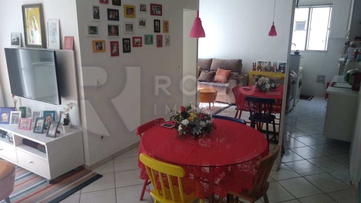 Apartamento à venda no bairro Jardim Maria Flora: 
