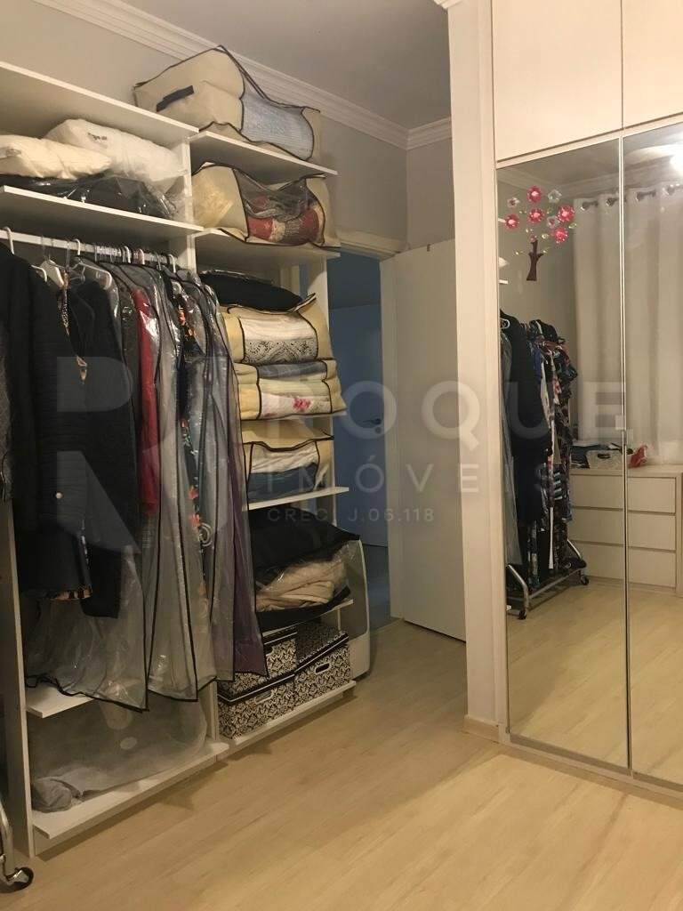 Apartamento à venda no bairro Centro: 
