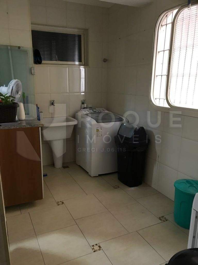 Apartamento à venda no bairro Centro: 