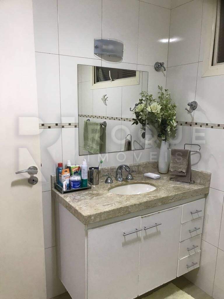 Apartamento à venda no bairro Centro: 