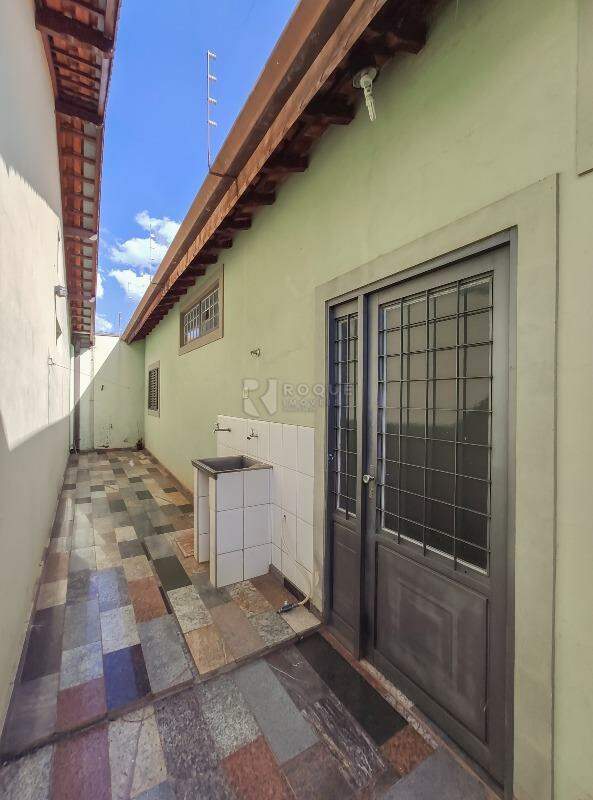 Casa Residencial para aluguel no bairro Jardim Senador Vergueiro: Frente 
