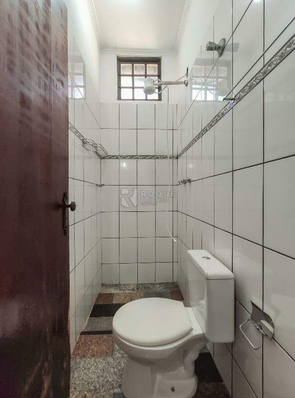Casa Residencial para aluguel no bairro Jardim Senador Vergueiro: WC social 