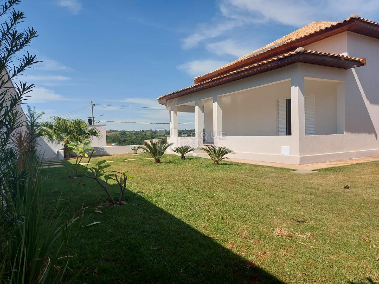 Casa em condomínio à venda no bairro Residencial Florisa: 