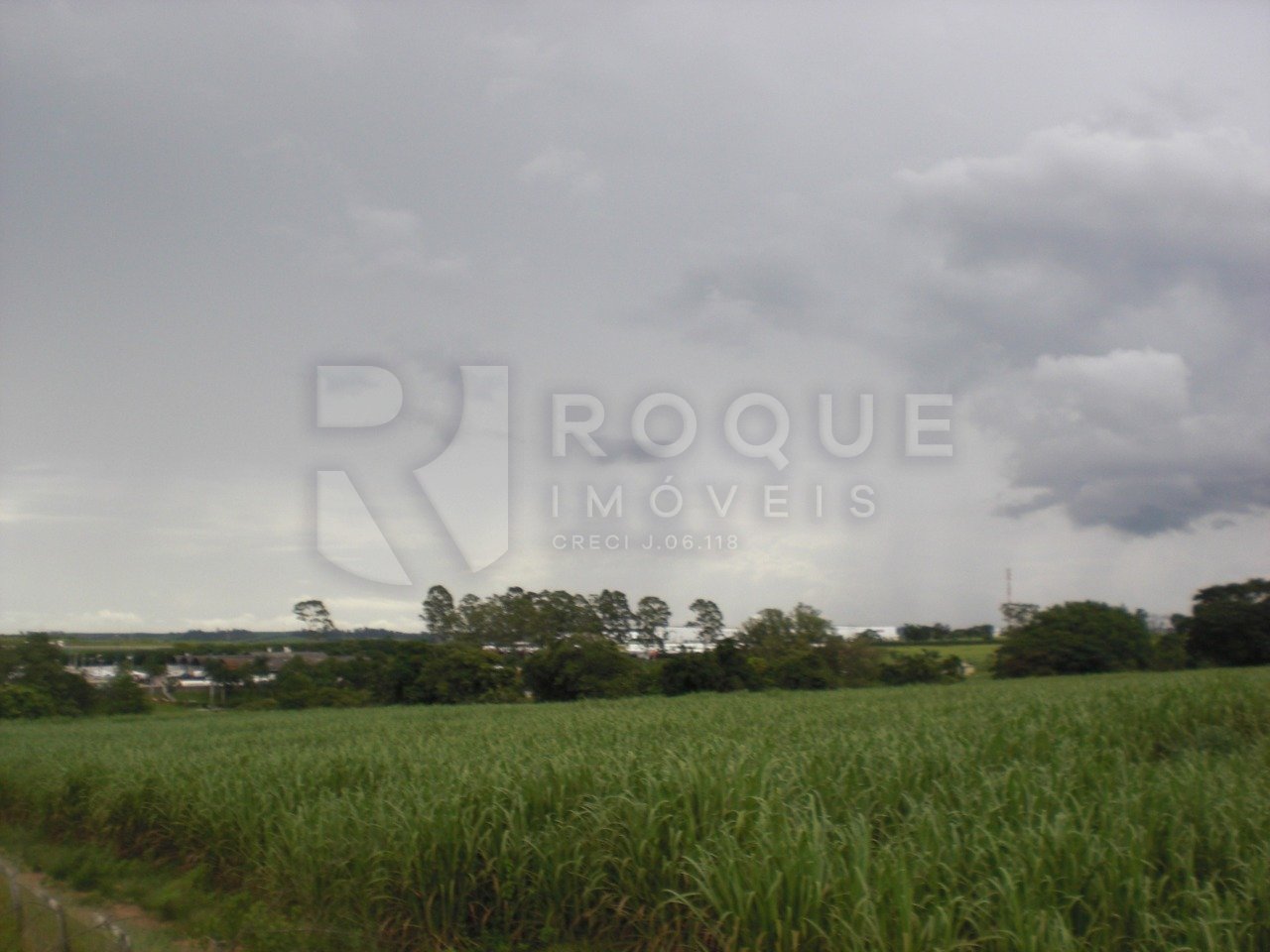 Área à venda no bairro Bairro dos Lopes: 