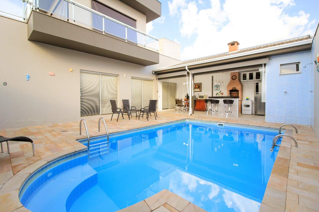 Casa em condomínio à venda no bairro Parque Residencial Roland: PISCINA