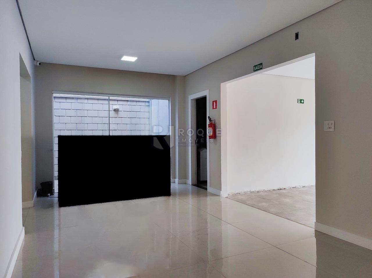 Casa Residencial à venda no bairro Jardim Nossa Senhora do Amparo: SALA DE ESTAR