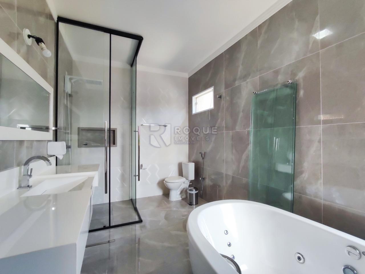 Casa Residencial à venda no bairro Jardim Nossa Senhora do Amparo: WC SUÍTE