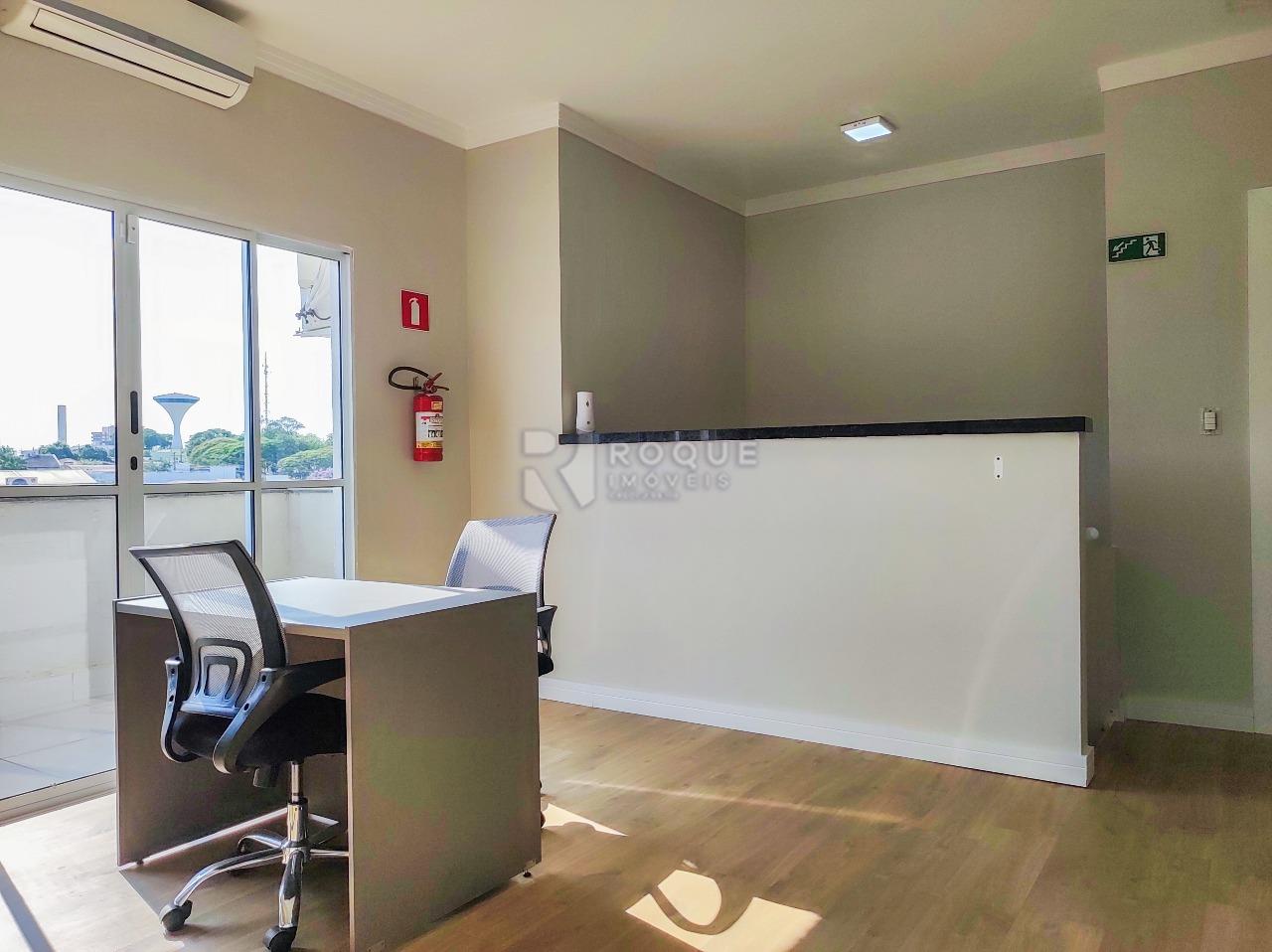 Casa Residencial à venda no bairro Jardim Nossa Senhora do Amparo: SALA DE ESTAR