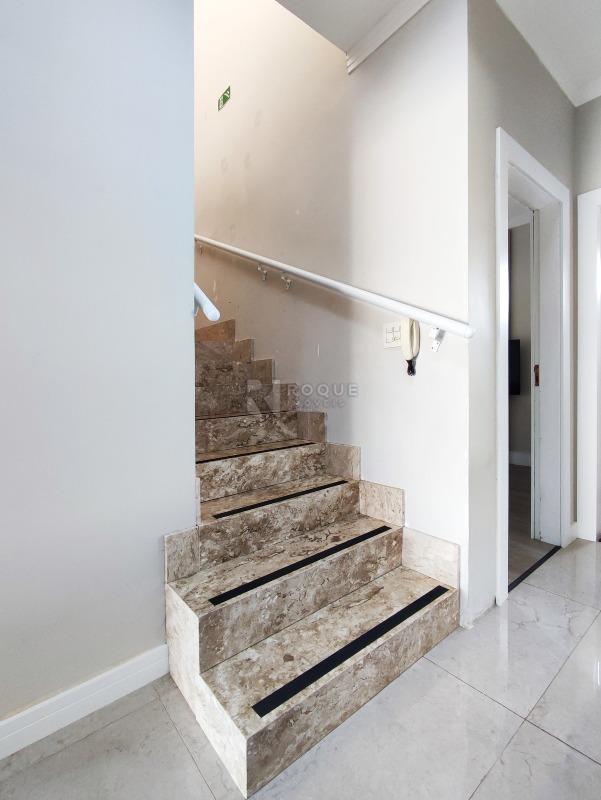 Casa Residencial à venda no bairro Jardim Nossa Senhora do Amparo: ACESSO PISO SUPERIOR