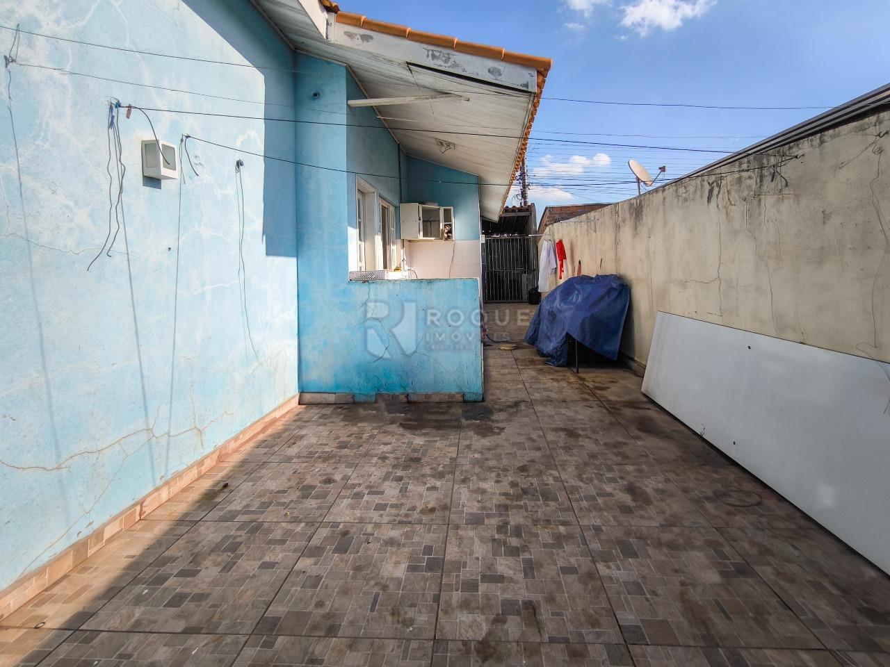 Casa Residencial à venda no bairro Residencial Econômico Manoel Simão de Barros Levy: ÁREA DE VARAL