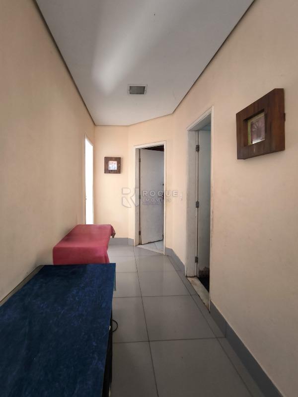 Casa Residencial à venda no bairro Residencial Econômico Manoel Simão de Barros Levy: CORREDOR INTERNO