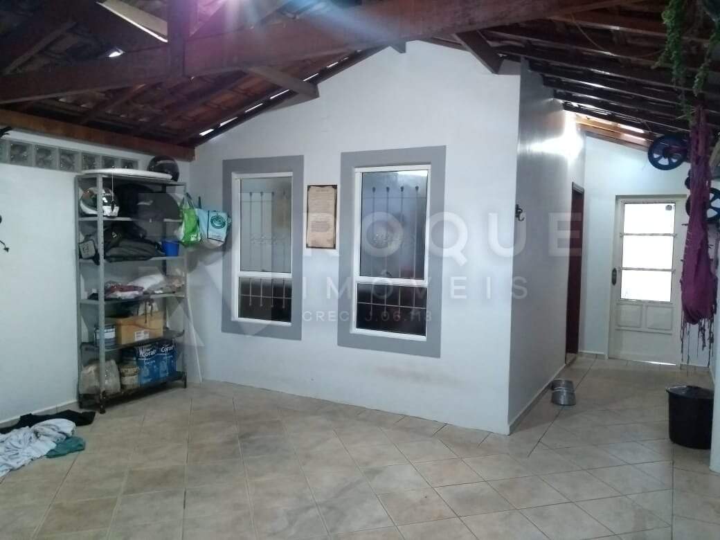 Casa Residencial à venda no bairro Vila Rocha: 