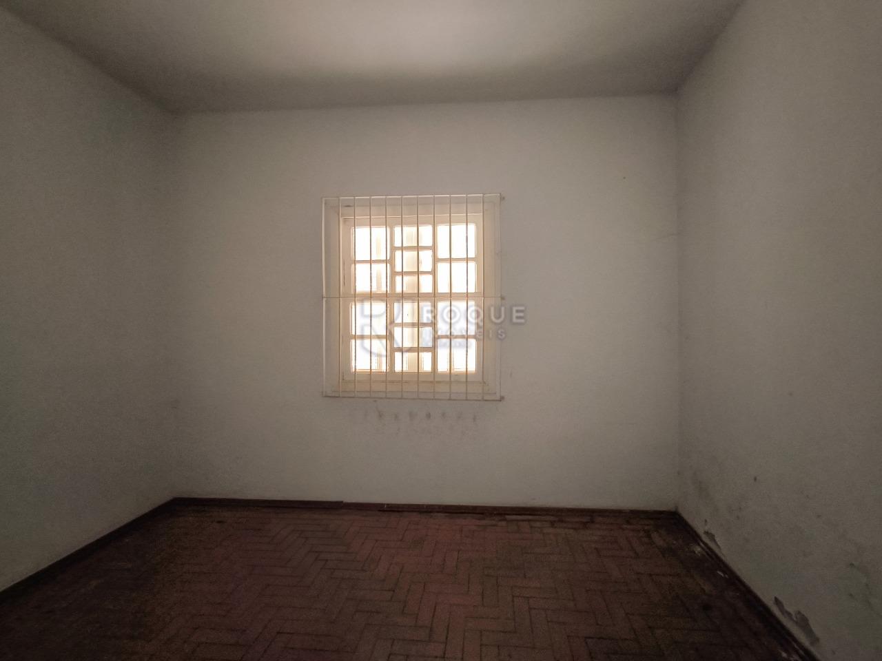 Casa Comercial à venda no bairro Centro: DORMITÓRIO 2