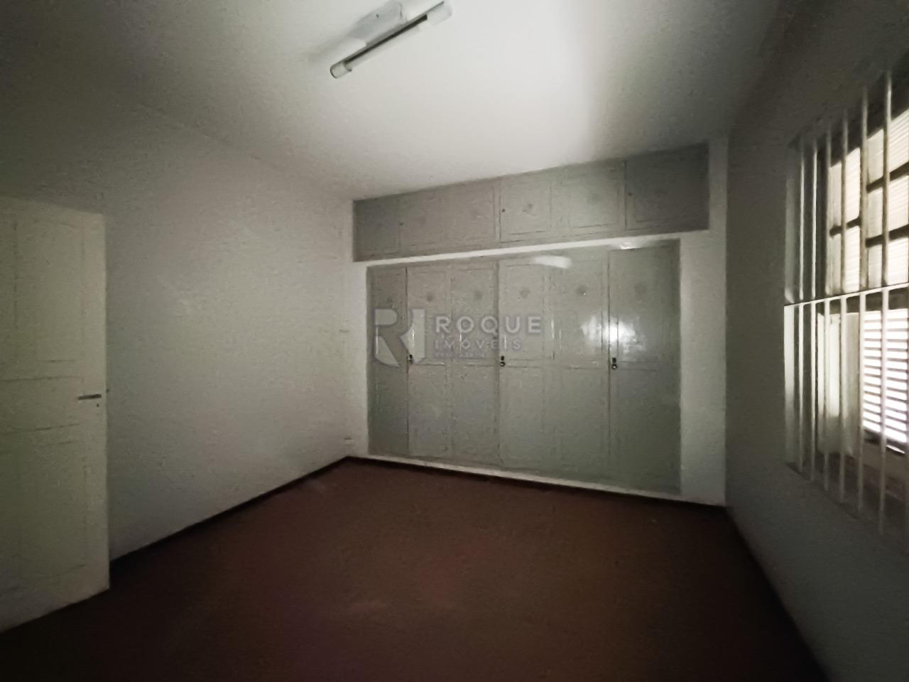 Casa Comercial à venda no bairro Centro: DORMITÓRIO 3