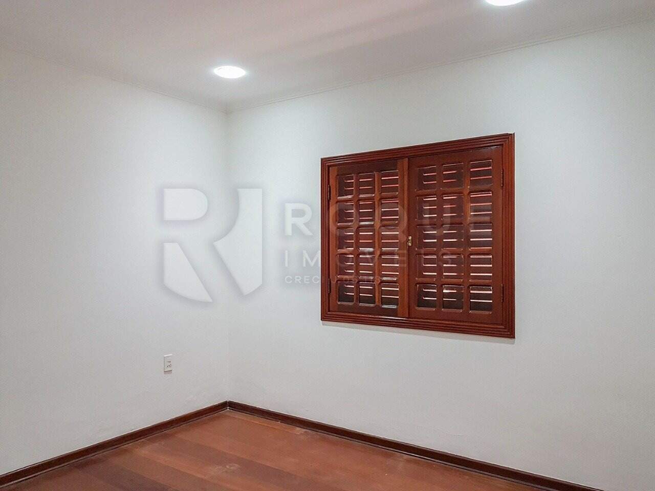 Casa Residencial para aluguel no bairro Jardim Paulista: 