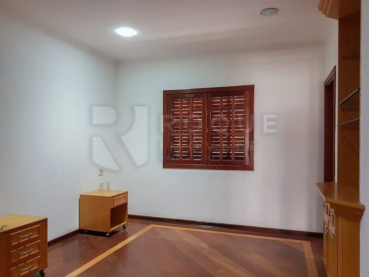 Casa Residencial para aluguel no bairro Jardim Paulista: 