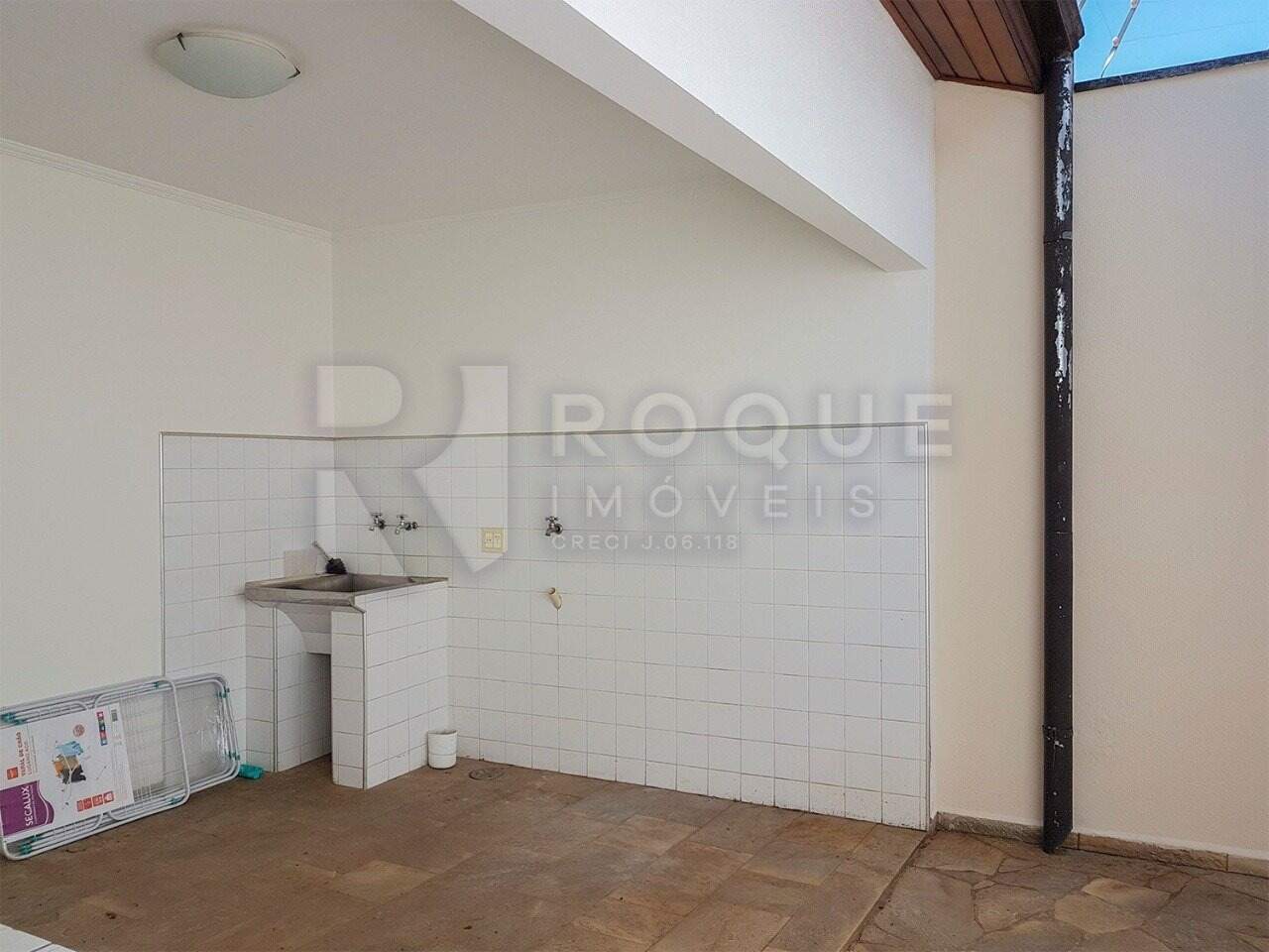 Casa Residencial para aluguel no bairro Jardim Paulista: 